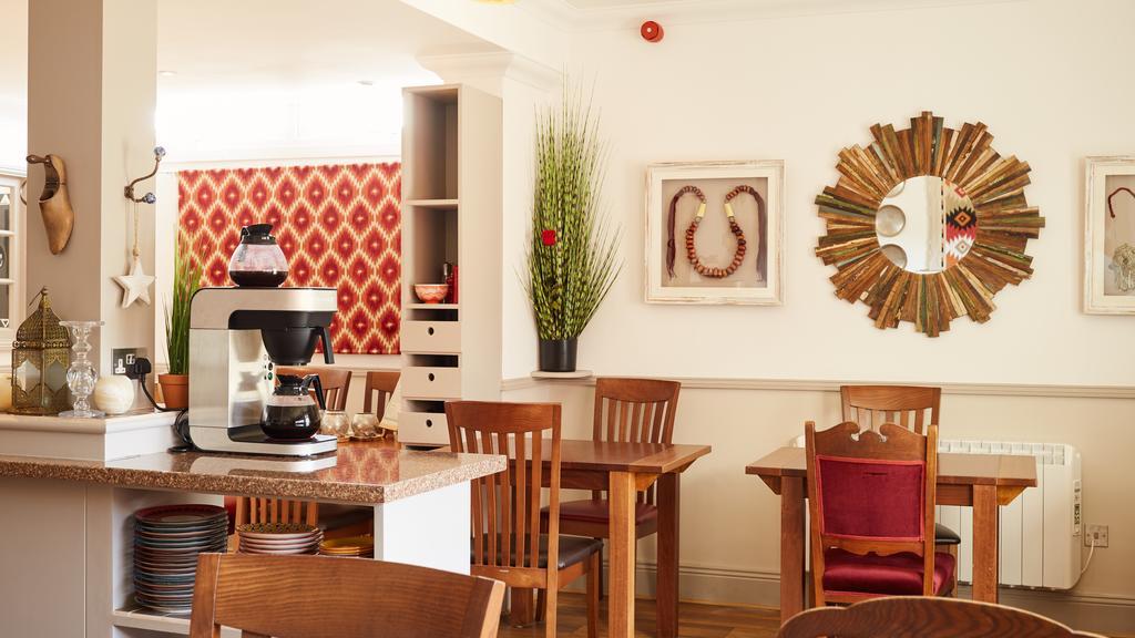 Ziggurat Boutique Hotel Saint Peter Port Экстерьер фото